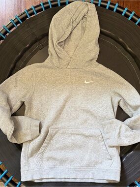 Nike Light Heathered Gray Hoodie with Small White Swoosh, youth large